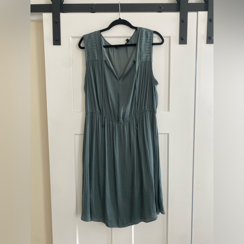 Vera Wang Cocktail Dress